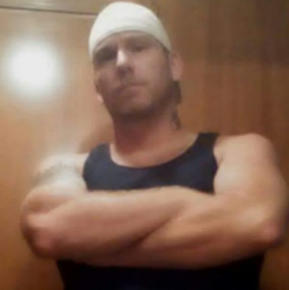 Meet your Posher, Krista - Picture 2 of 6